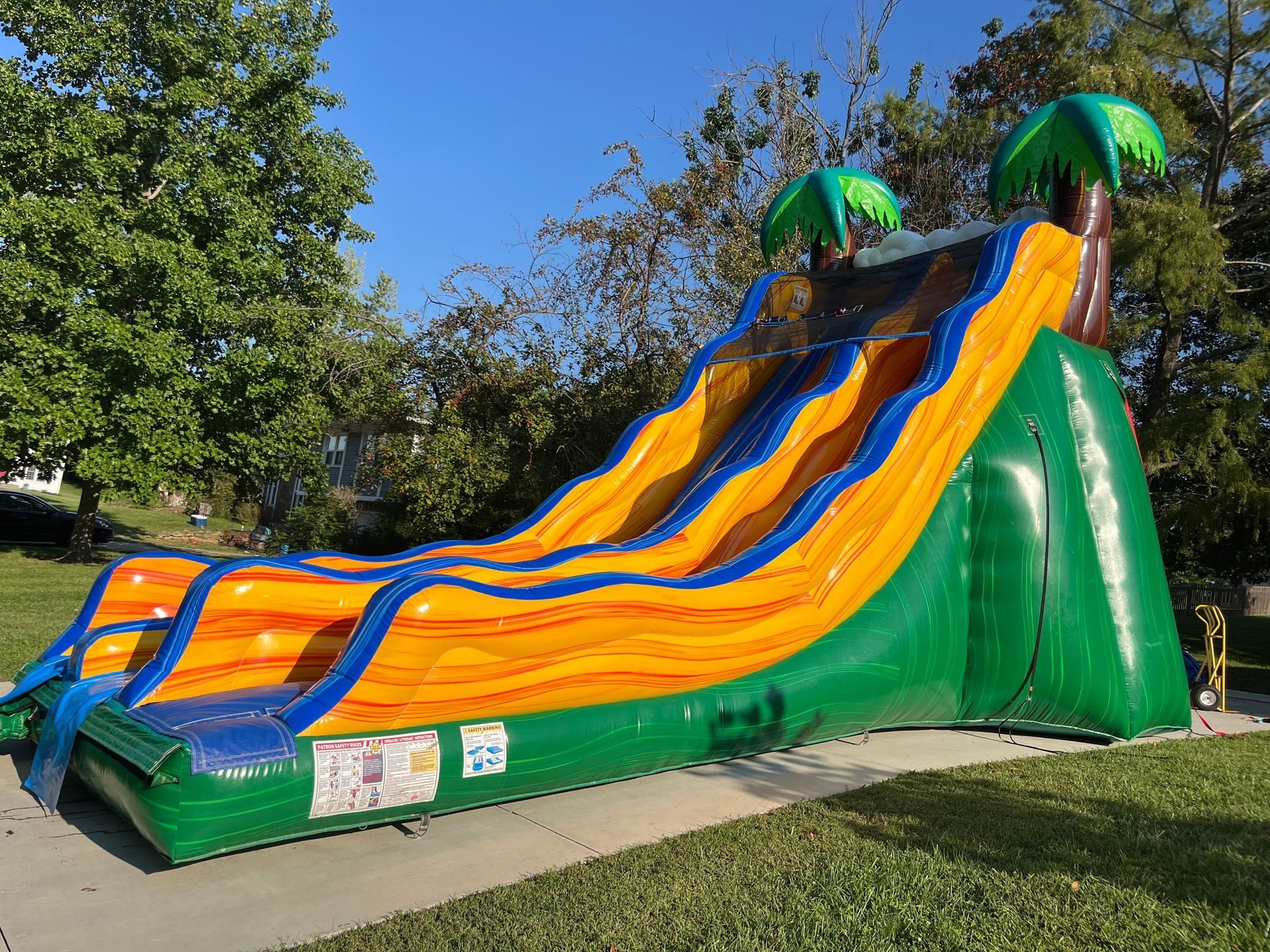20' Tropical Wave Dual Slide inflatable rental in Topeka, Kansas