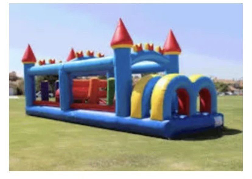 32' Castle Course inflatable rental in Topeka, Kansas